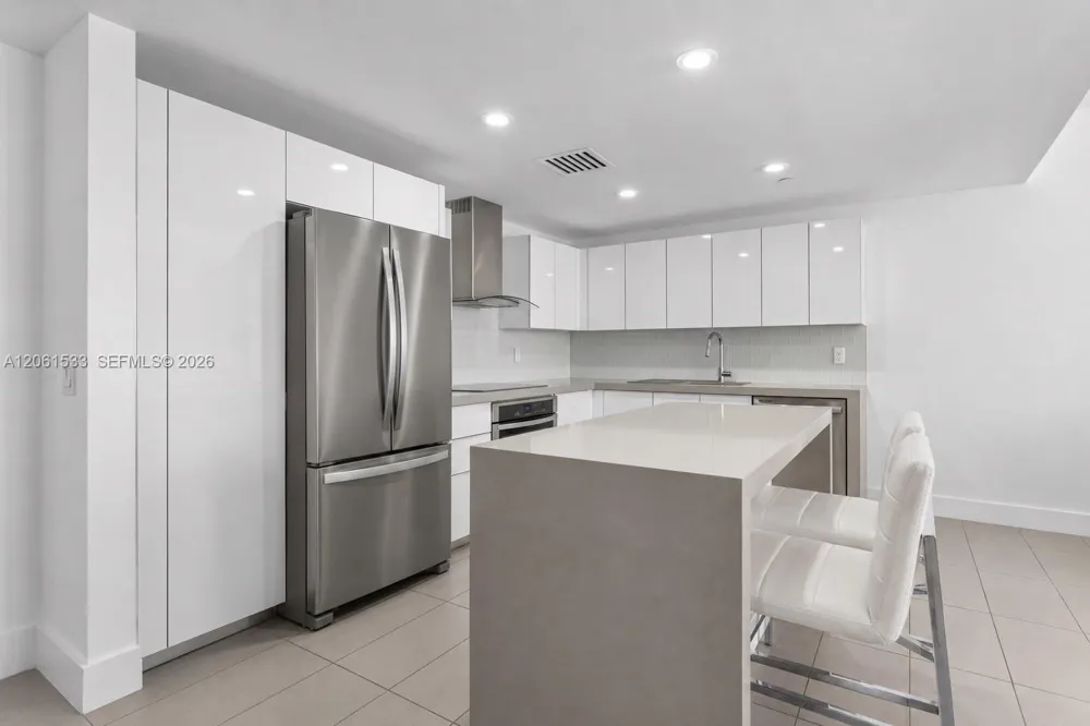 1600 NE 1st Ave #1418 Miami, FL 33132