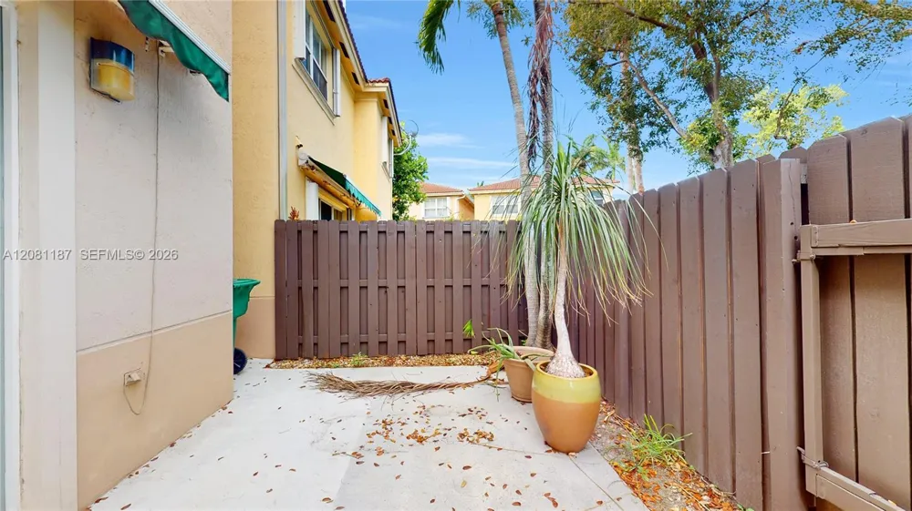 12281 SW 121st Ter #12281 Miami, FL 33186