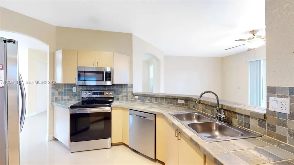 12281 SW 121st Ter #12281 Miami, FL 33186