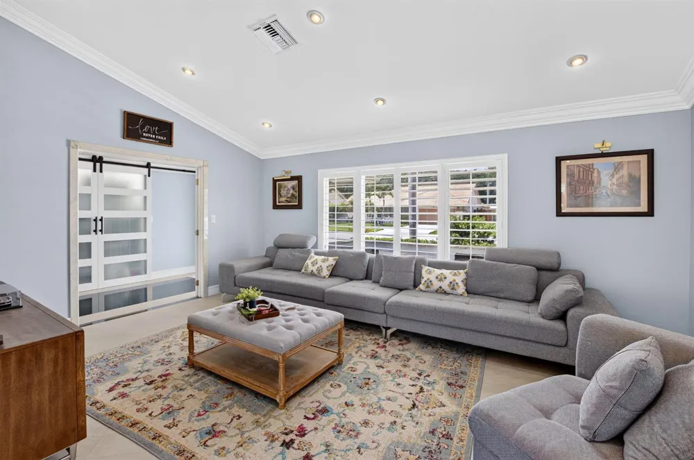 9696 Majestic Way Boynton Beach, FL 33437