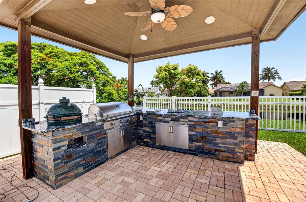 9696 Majestic Way Boynton Beach, FL 33437