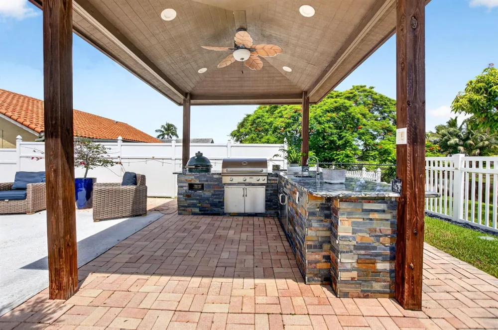 9696 Majestic Way Boynton Beach, FL 33437