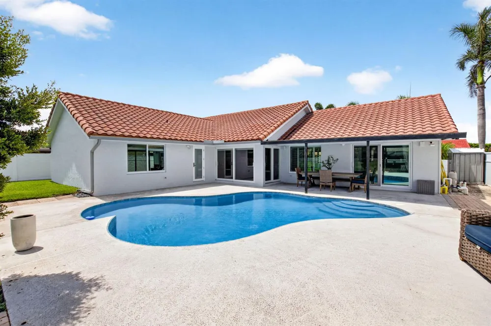 9696 Majestic Way Boynton Beach, FL 33437