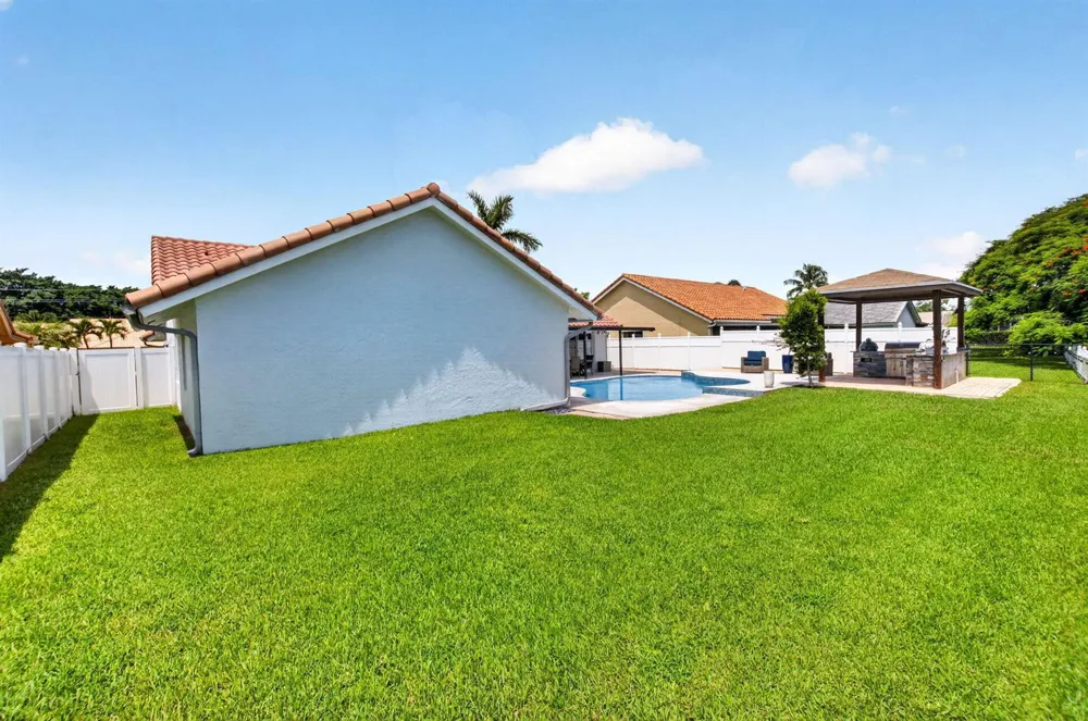 9696 Majestic Way Boynton Beach, FL 33437