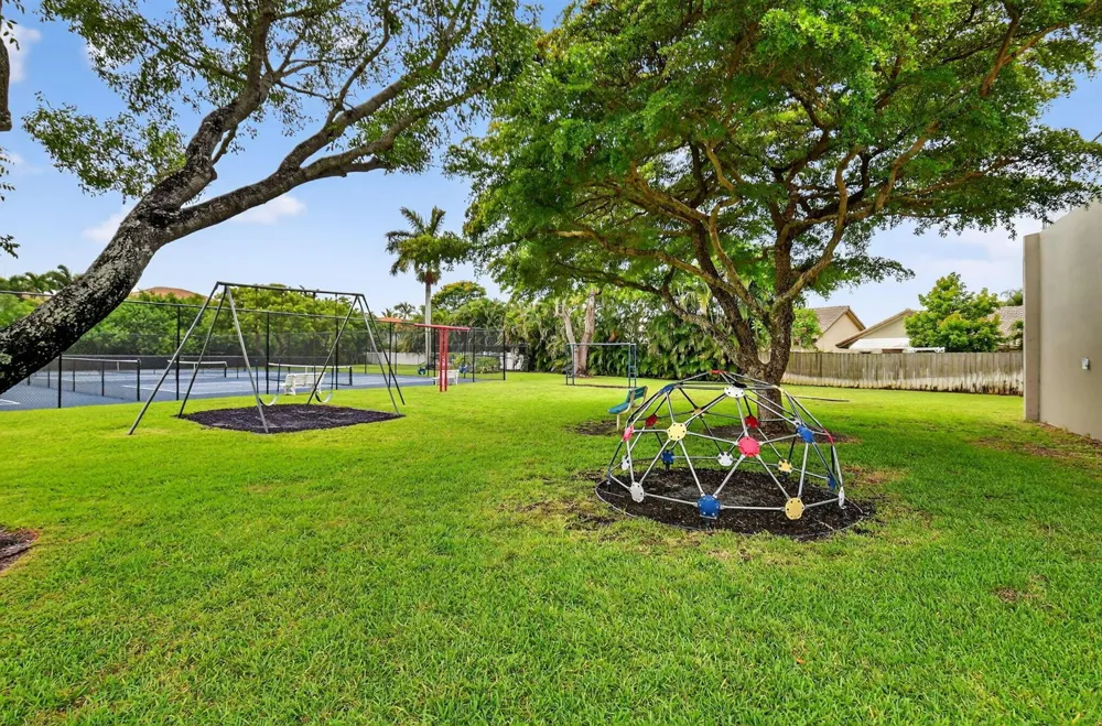 9696 Majestic Way Boynton Beach, FL 33437