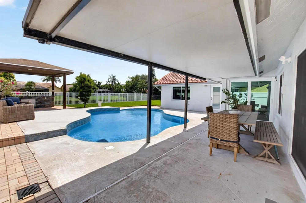 9696 Majestic Way Boynton Beach, FL 33437