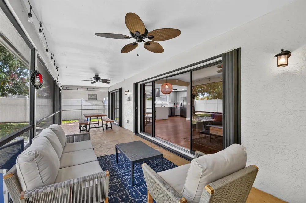 2606 SW 23rd Cranbrook Drive Boynton Beach, FL 33436