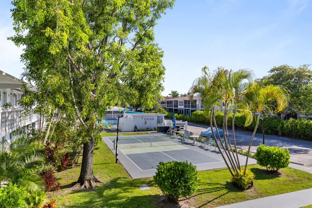 2151 NE 42nd Court #225 Lighthouse Point, FL 33064