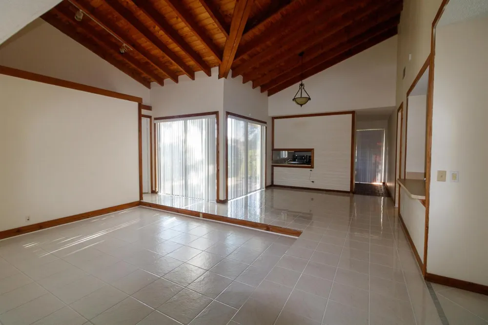 8197 ROYAL PALM COURT #5 Tamarac, FL 33321