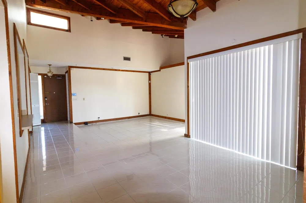 8197 ROYAL PALM COURT #5 Tamarac, FL 33321