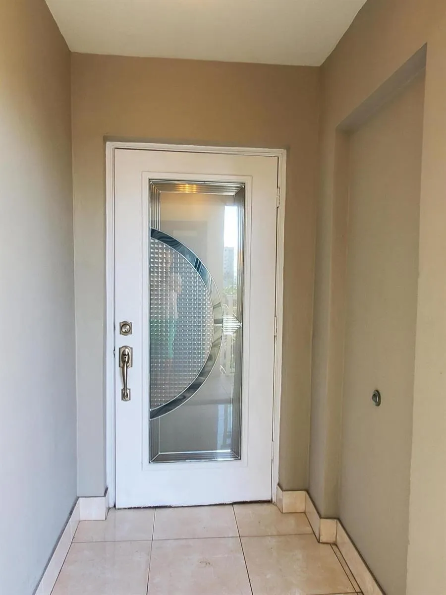 615 RIVERSIDE DRIVE #706 Pompano Beach, FL 33062