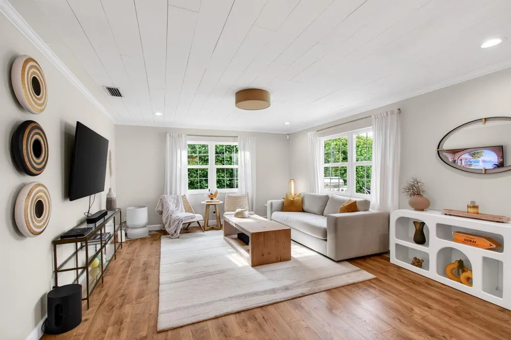 998 SW 7th Street Boca Raton, FL 33486