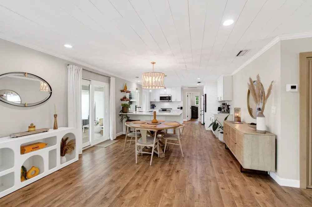 998 SW 7th Street Boca Raton, FL 33486