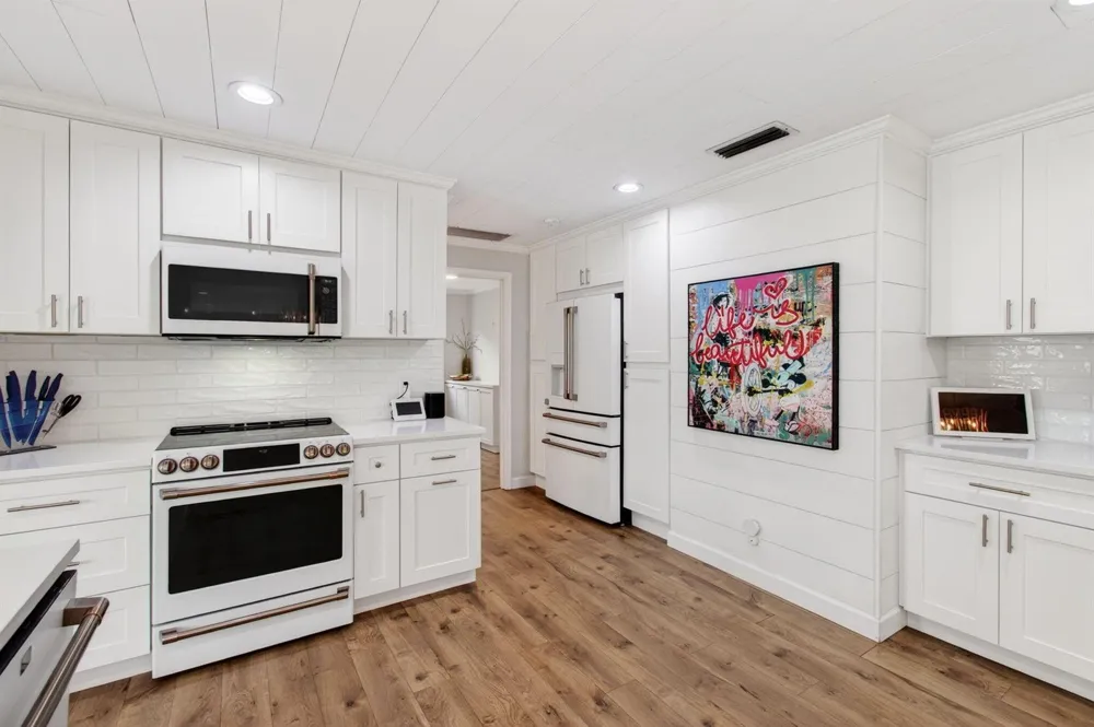 998 SW 7th Street Boca Raton, FL 33486
