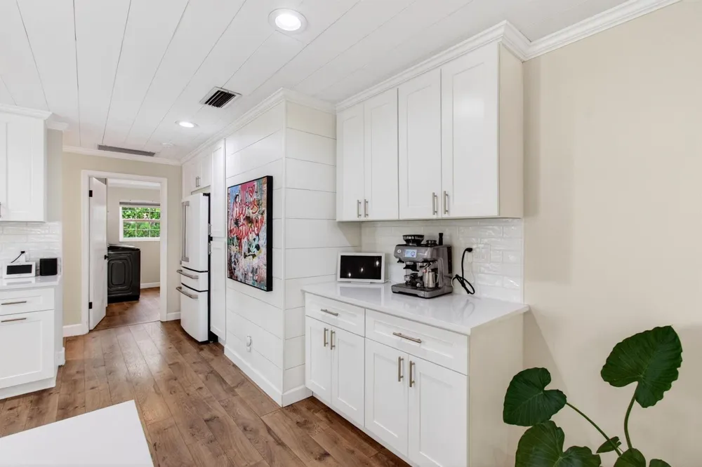 998 SW 7th Street Boca Raton, FL 33486
