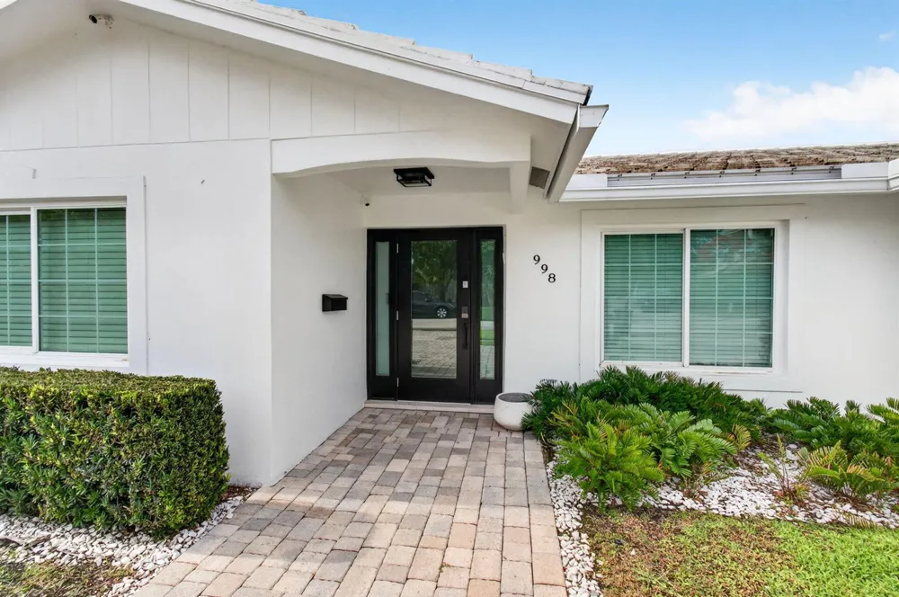 998 SW 7th Street Boca Raton, FL 33486
