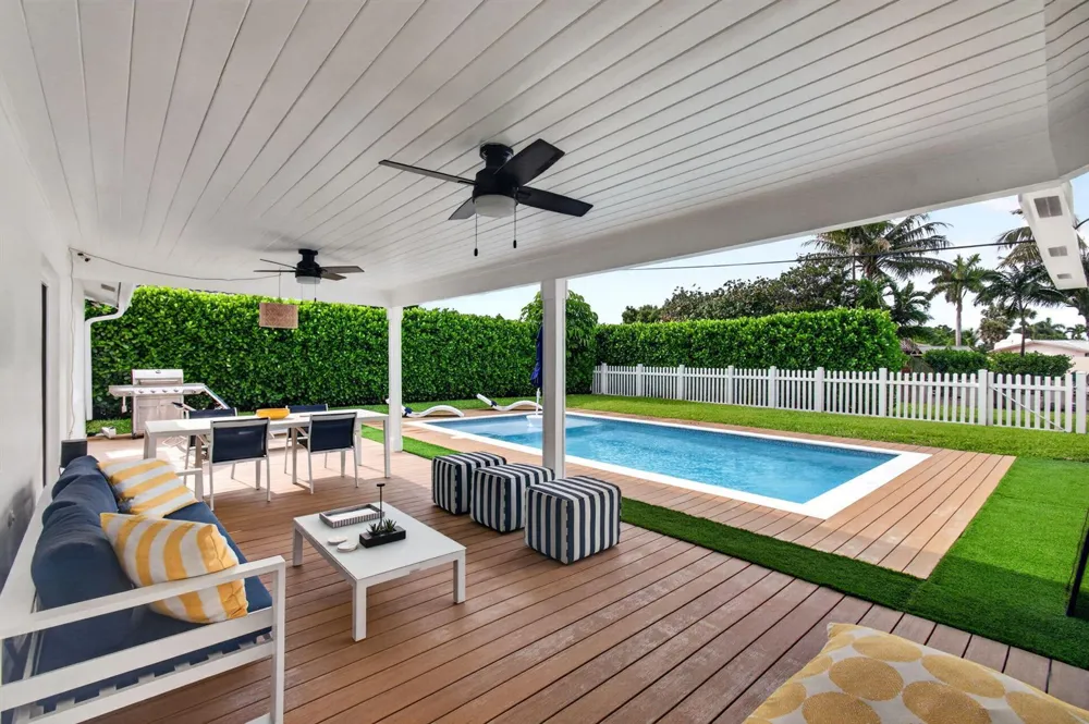 998 SW 7th Street Boca Raton, FL 33486
