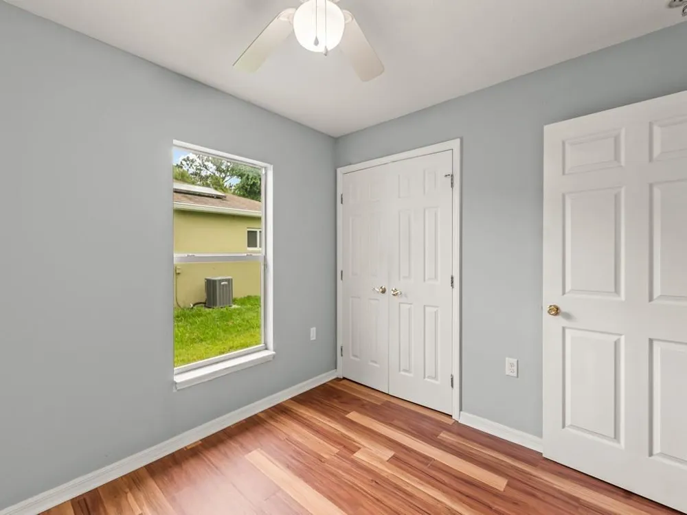1724 10TH WAY SW Vero Beach, FL 32962