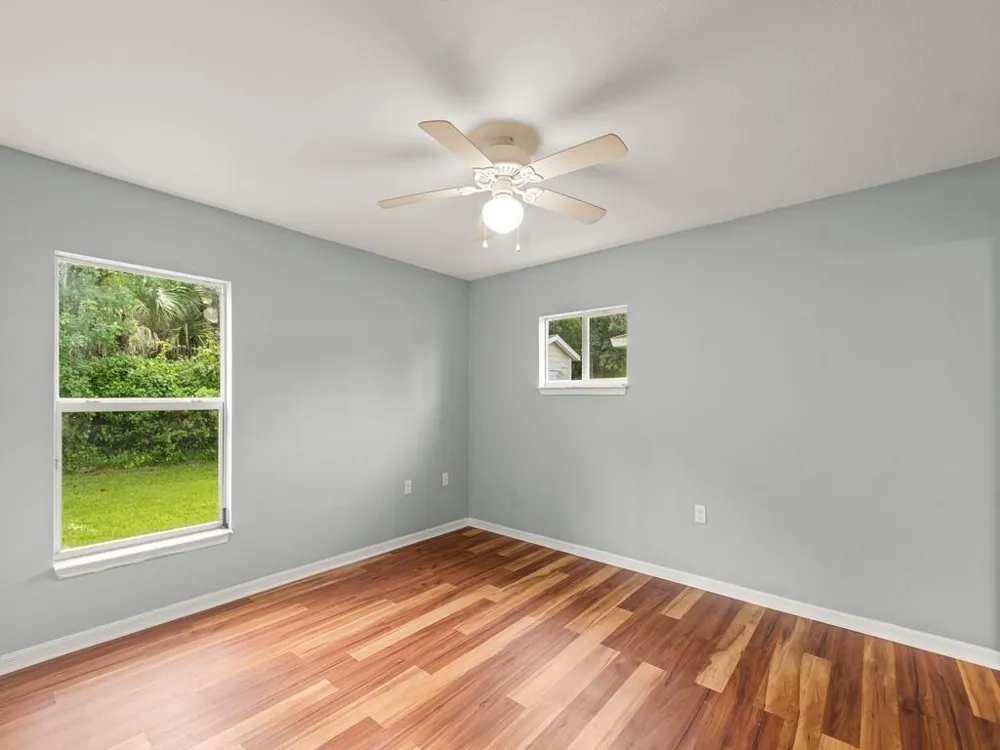 1724 10TH WAY SW Vero Beach, FL 32962