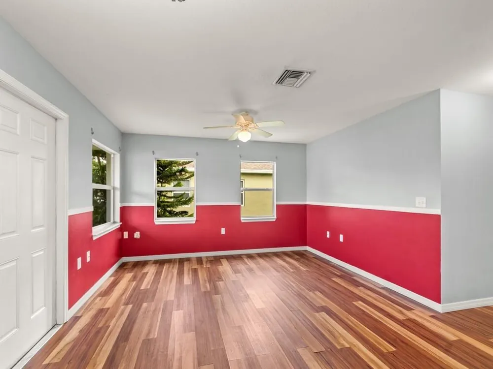 1724 10TH WAY SW Vero Beach, FL 32962