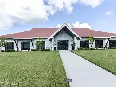 495 Veranda Way #A201 Naples, FL 34104