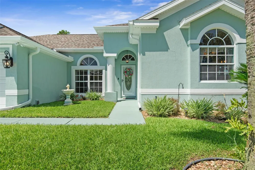 9 FAIRCASTLE LANE Palm Coast, FL 32137