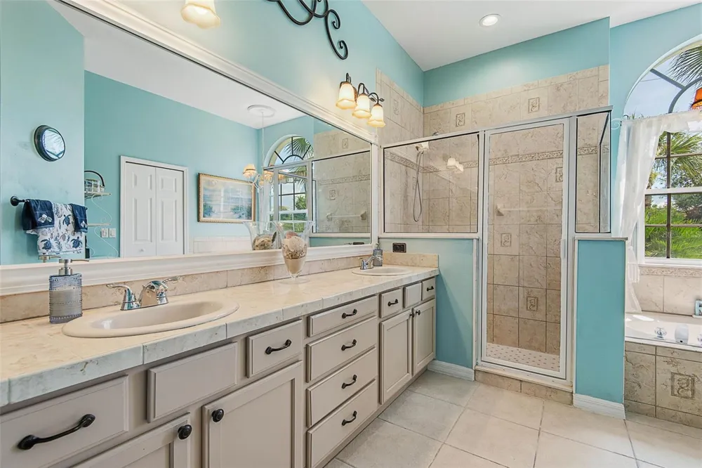 9 FAIRCASTLE LANE Palm Coast, FL 32137
