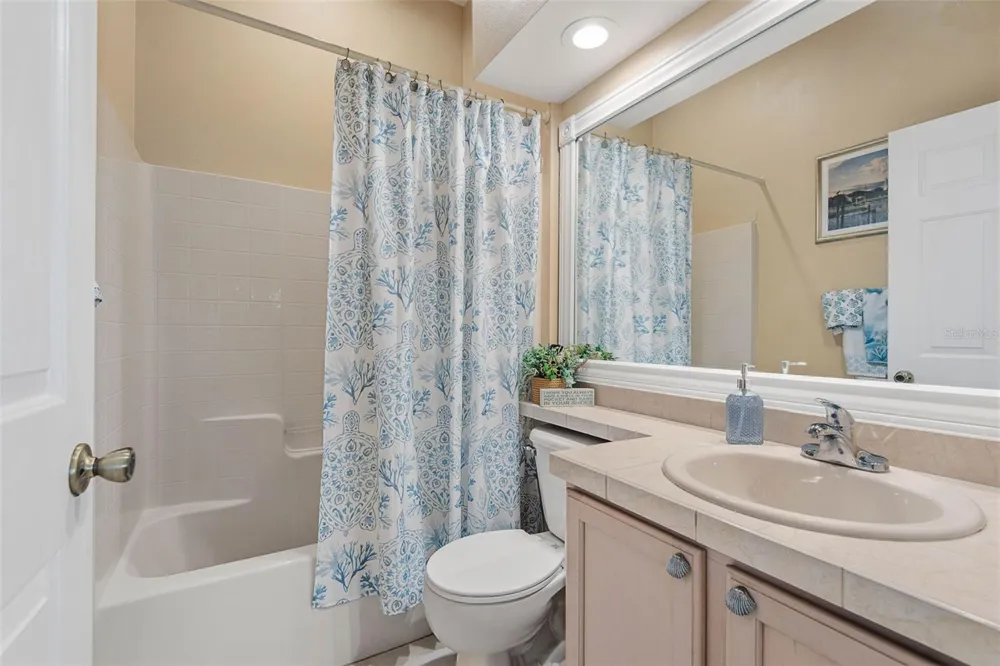 9 FAIRCASTLE LANE Palm Coast, FL 32137