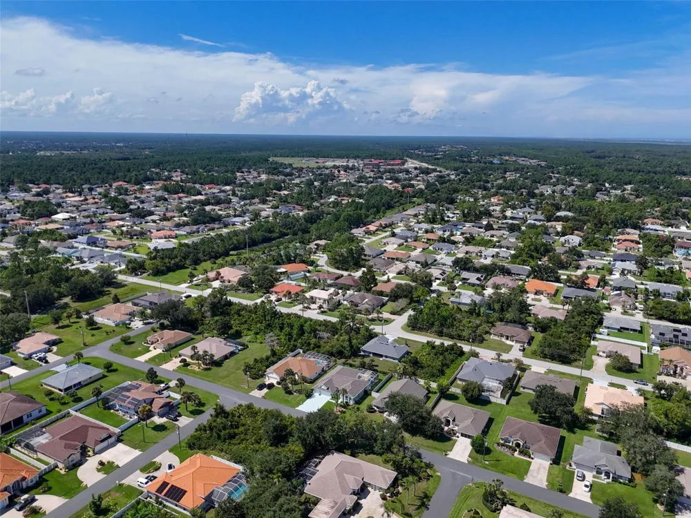 9 FAIRCASTLE LANE Palm Coast, FL 32137
