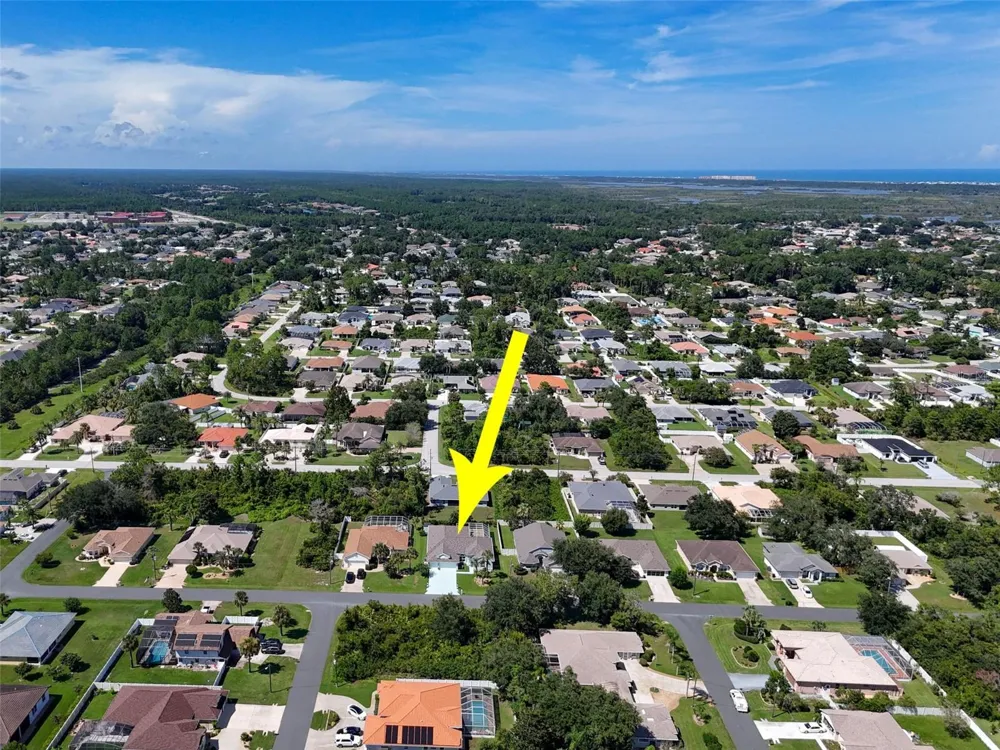9 FAIRCASTLE LANE Palm Coast, FL 32137
