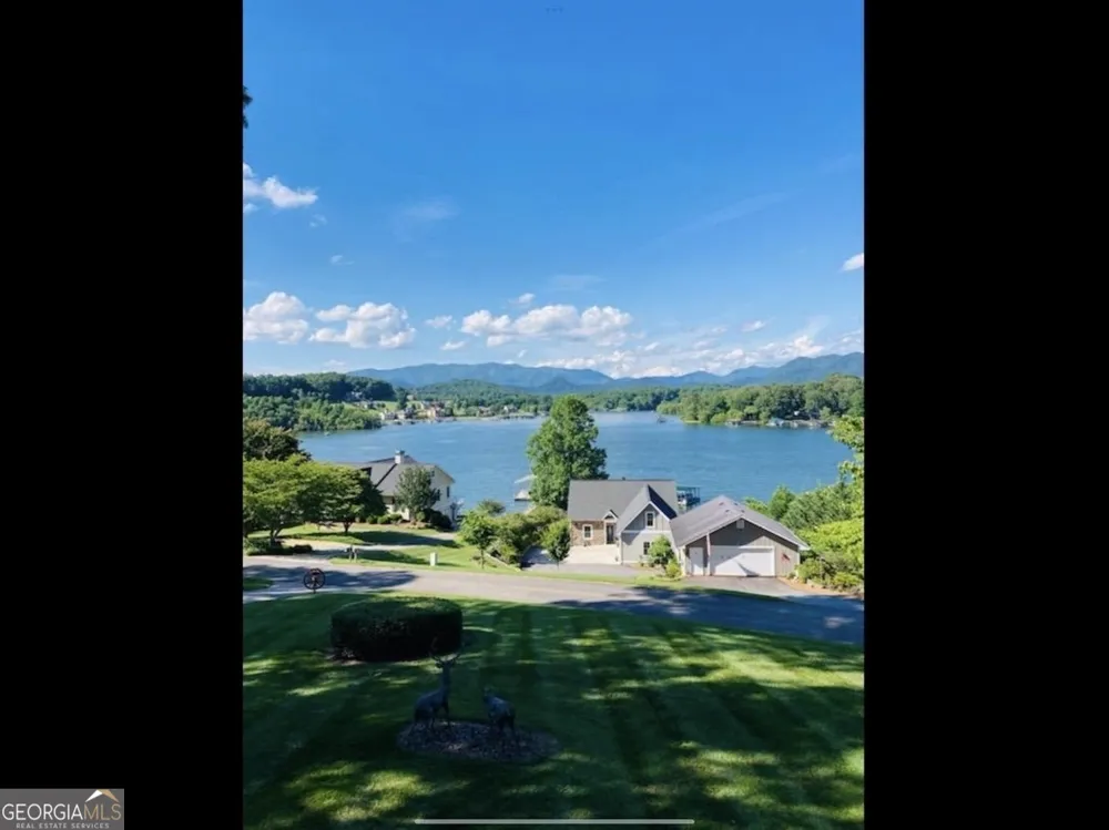 2734 Hidden Valley RD Hiawassee, GA 30546