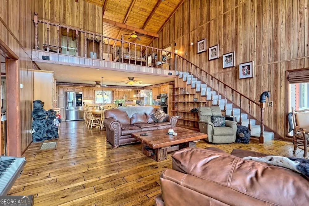 2734 Hidden Valley RD Hiawassee, GA 30546