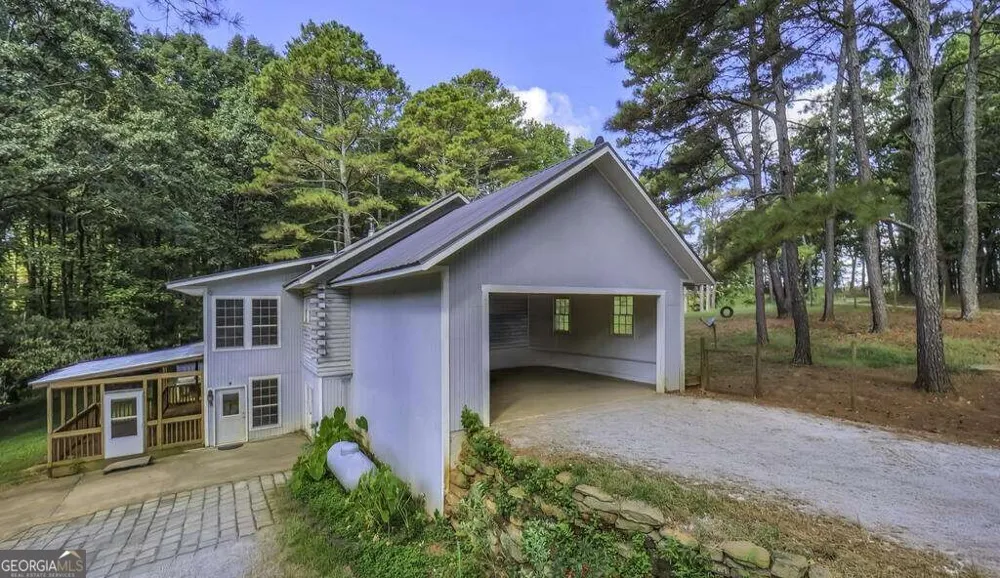 516 Dickerson RD Franklin, GA 30217