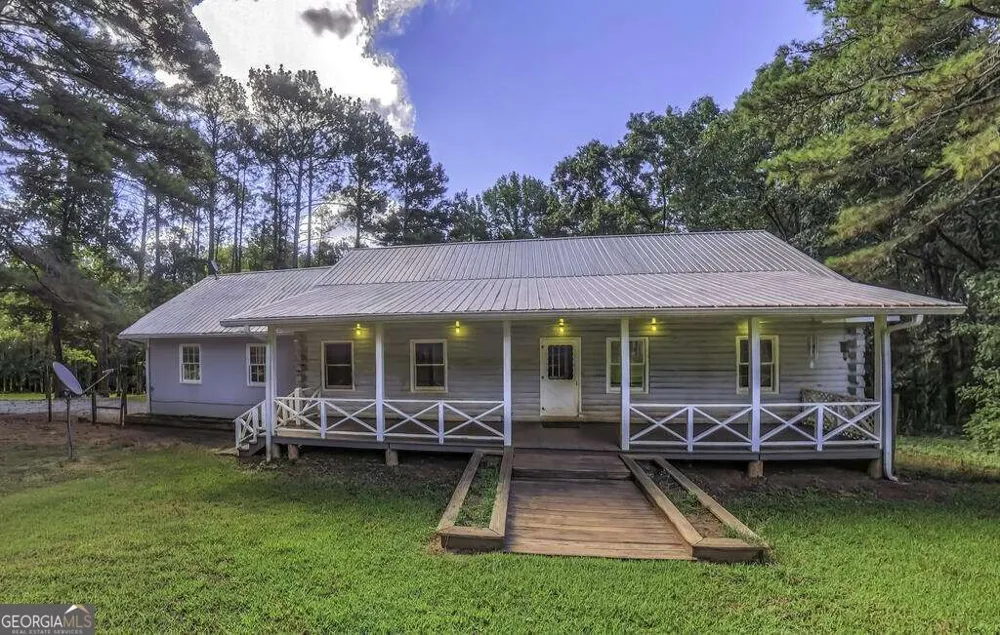 516 Dickerson RD Franklin, GA 30217