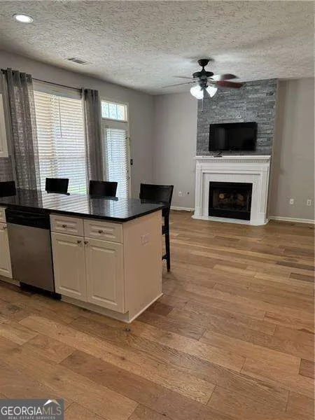 2706 WINDWATCH Marietta, GA 30062