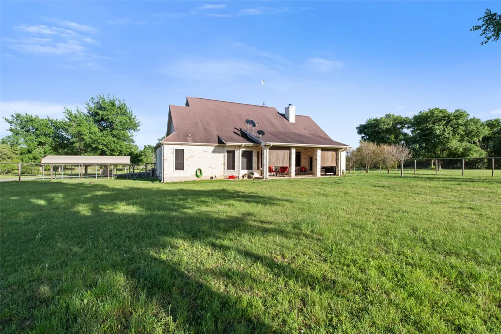 3060 Fm 1704 Elgin, TX 78621