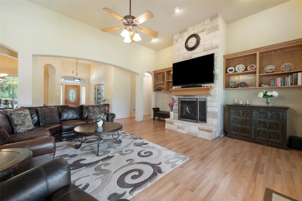 3060 Fm 1704 Elgin, TX 78621