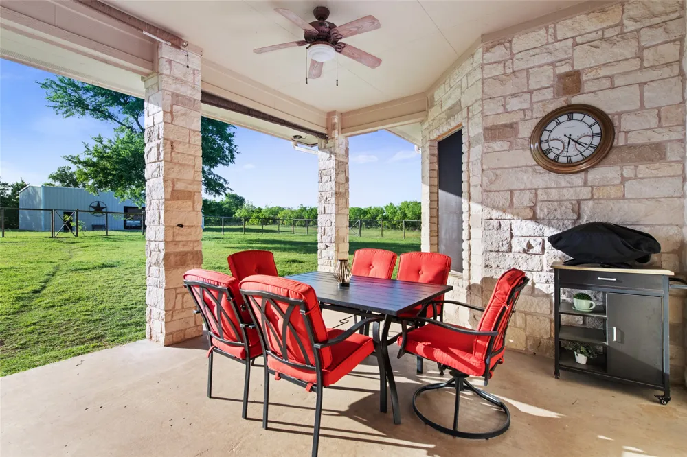 3060 Fm 1704 Elgin, TX 78621