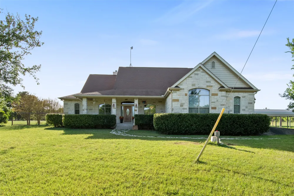 3060 Fm 1704 Elgin, TX 78621