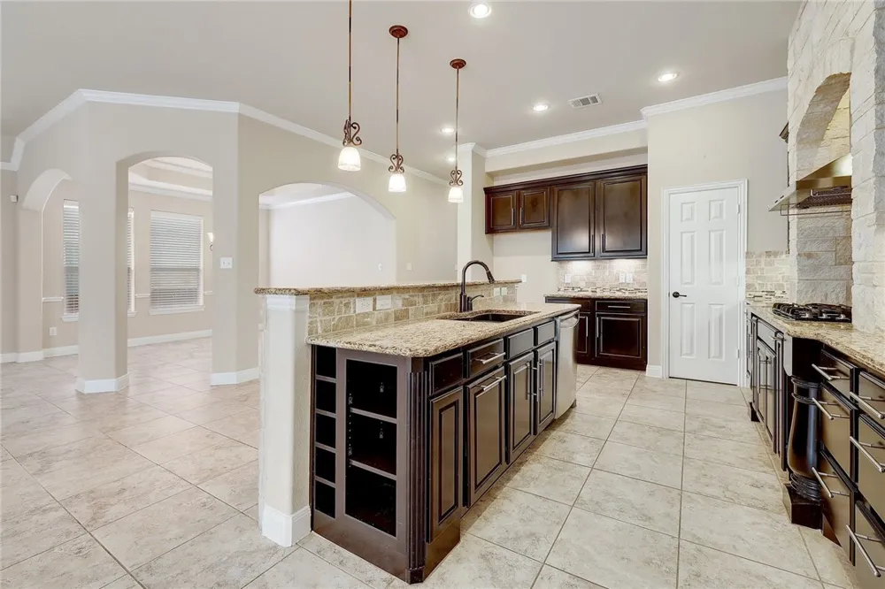 4492 Wandering Vine Trail Round Rock, TX 78665
