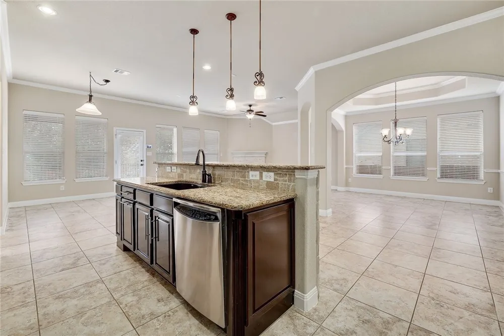 4492 Wandering Vine Trail Round Rock, TX 78665