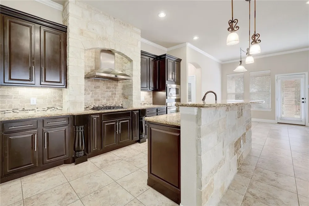 4492 Wandering Vine Trail Round Rock, TX 78665