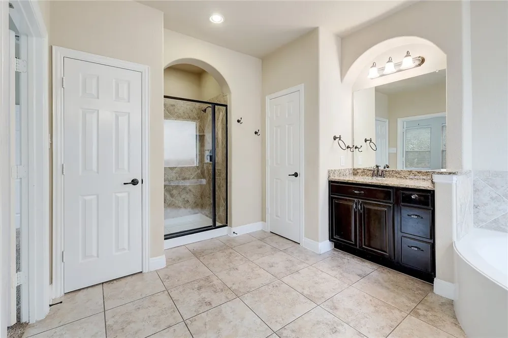 4492 Wandering Vine Trail Round Rock, TX 78665