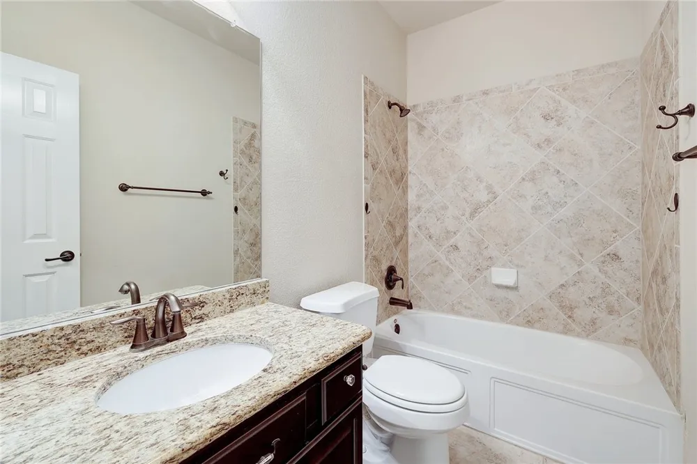4492 Wandering Vine Trail Round Rock, TX 78665