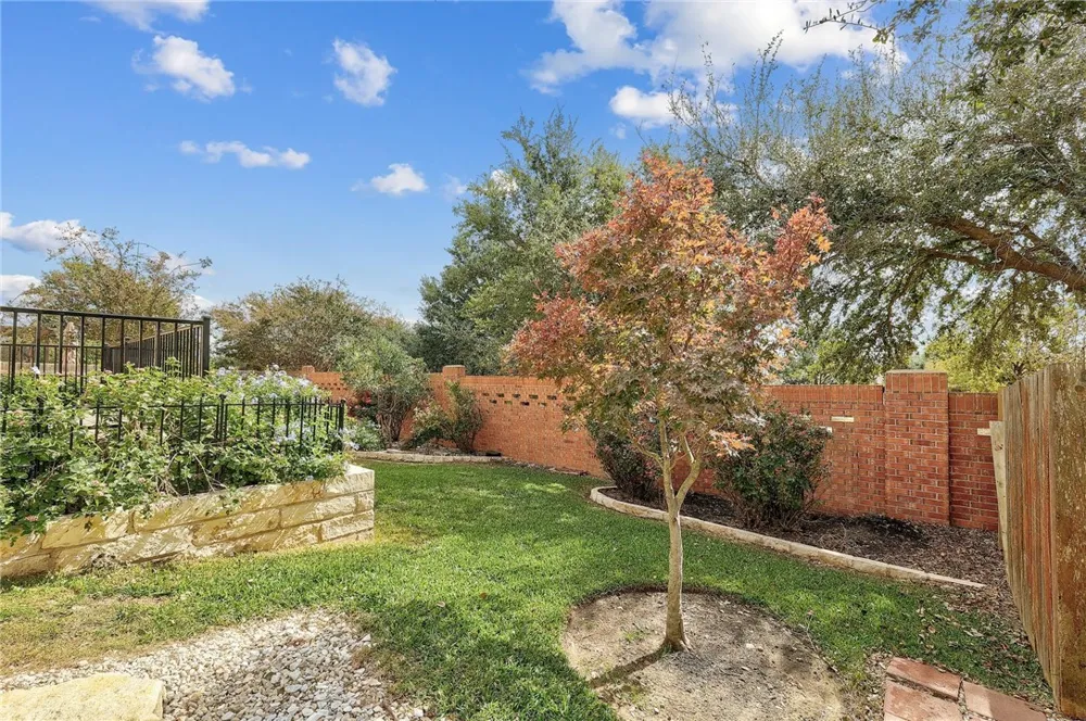 4492 Wandering Vine Trail Round Rock, TX 78665