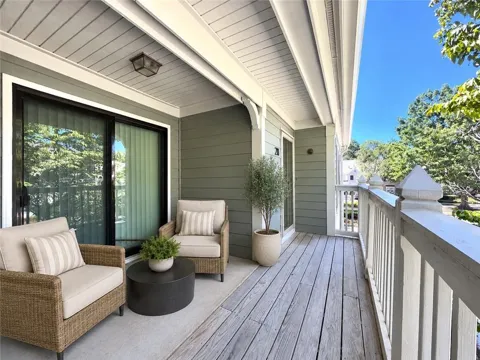 211 Abingdon Way
