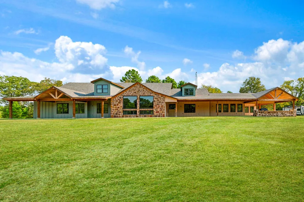 3689 Farm Road 1499 Paris, TX 75460