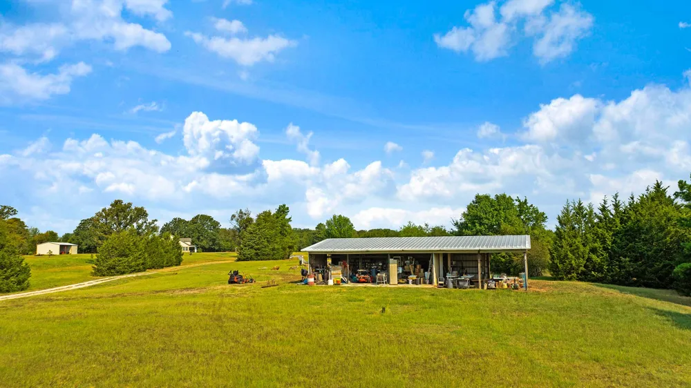 3689 Farm Road 1499 Paris, TX 75460