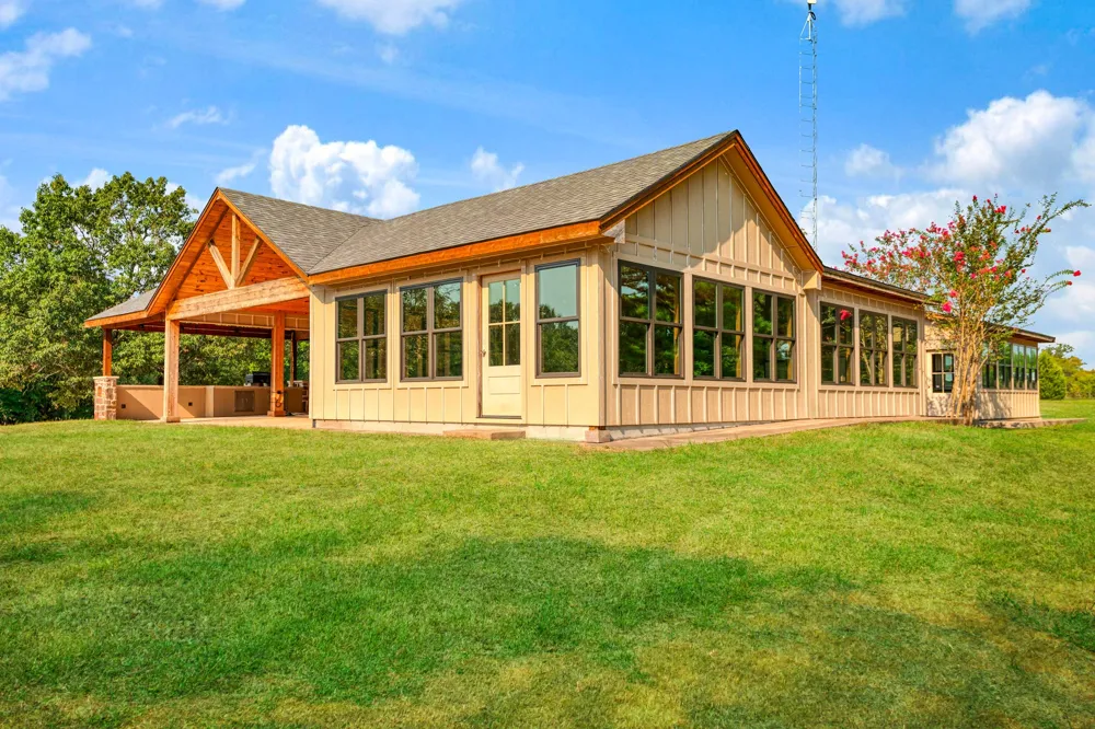 3689 Farm Road 1499 Paris, TX 75460
