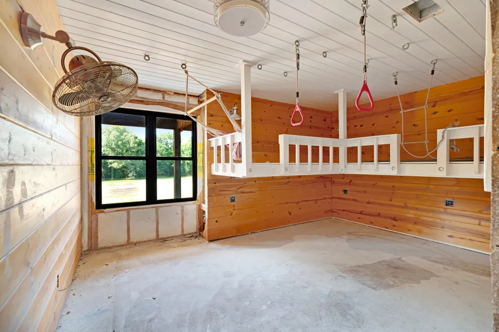 3689 Farm Road 1499 Paris, TX 75460